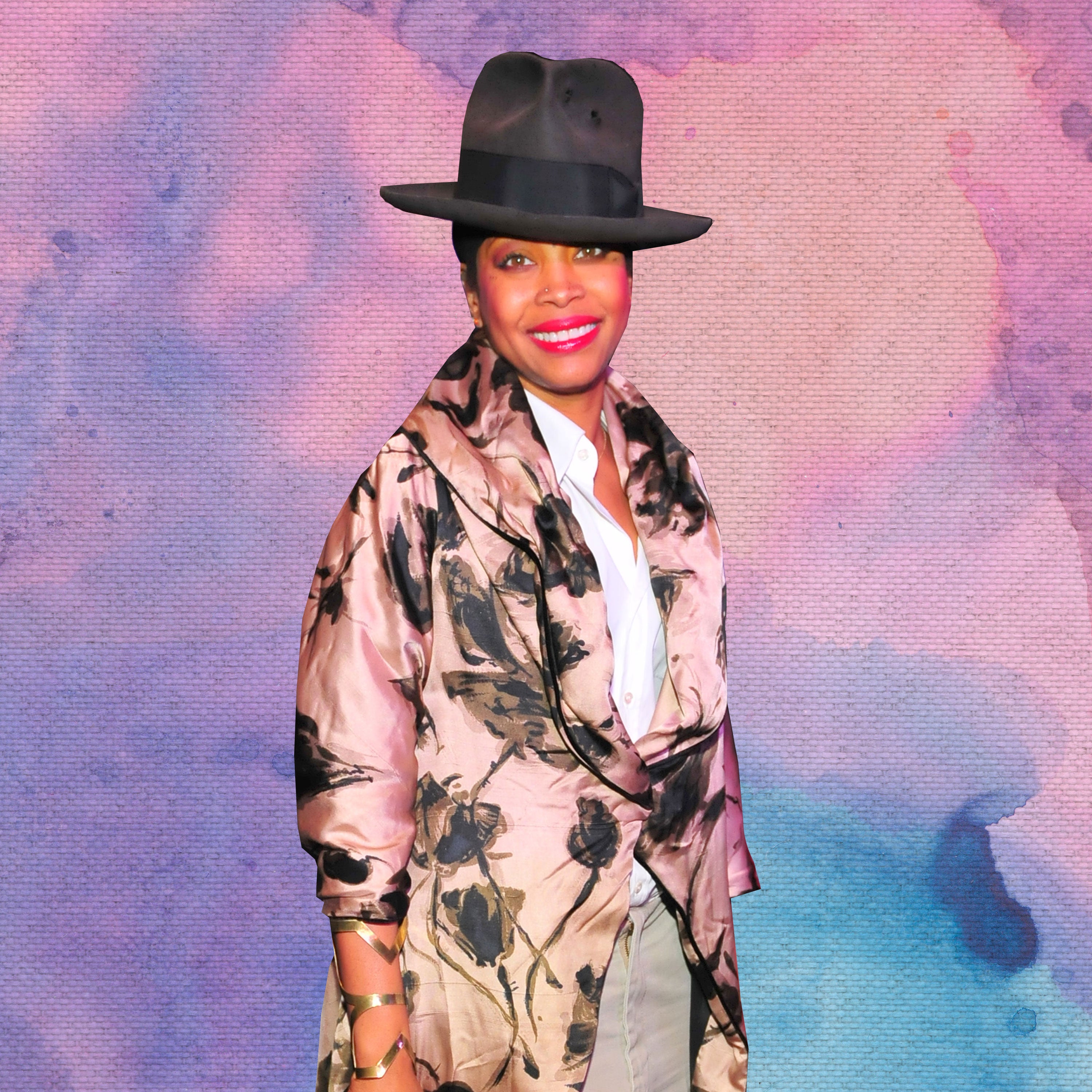 Watch Erykah Badu Perform 'On & On' At An Open Mic Before She Was Famous
