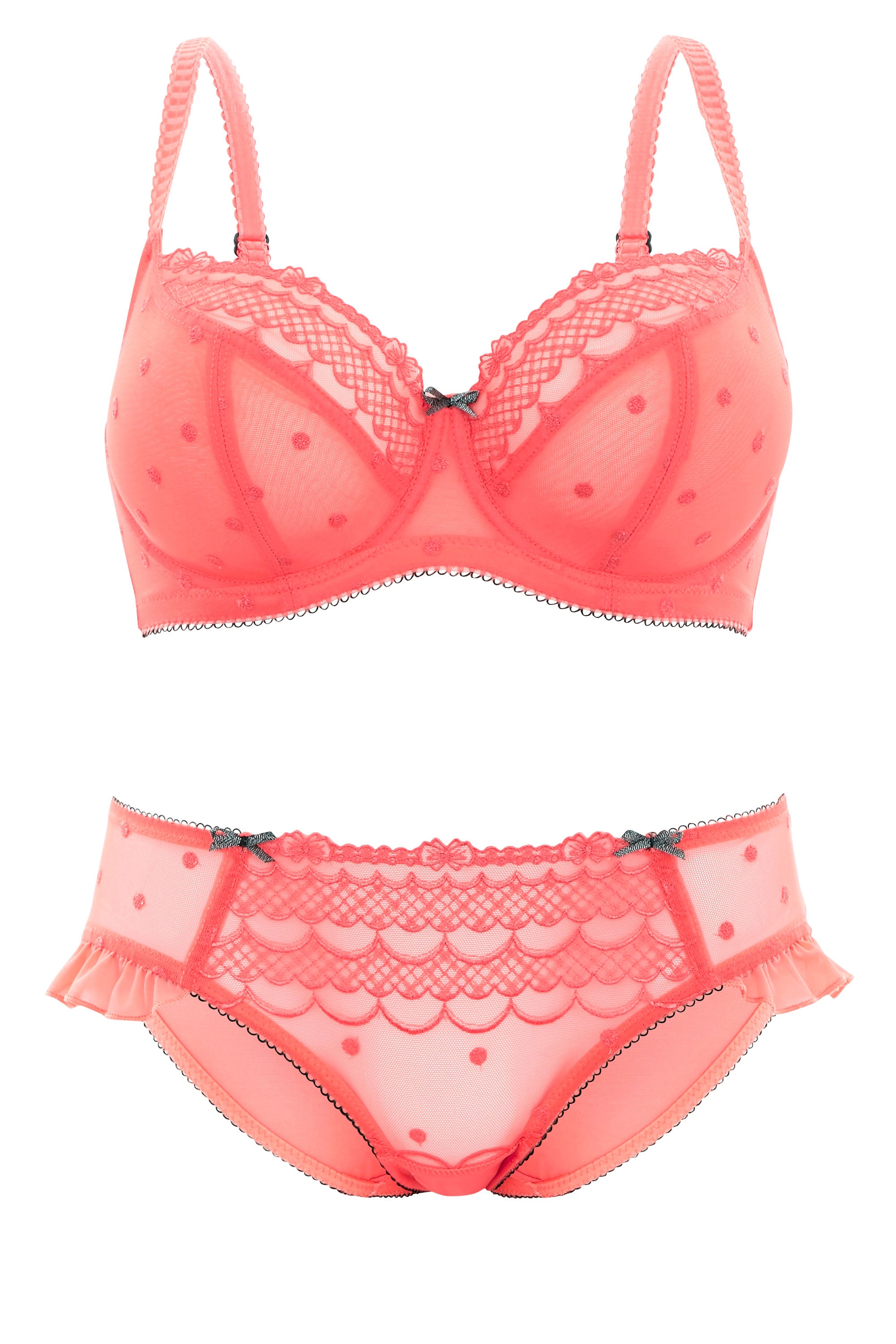 You'll Fall in Love With These Pretty Lingerie Sets
