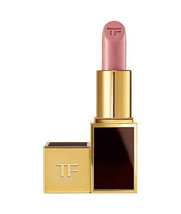Pretty in Pink! The Perfect Makeup for Your Valentine’s Day Date Night