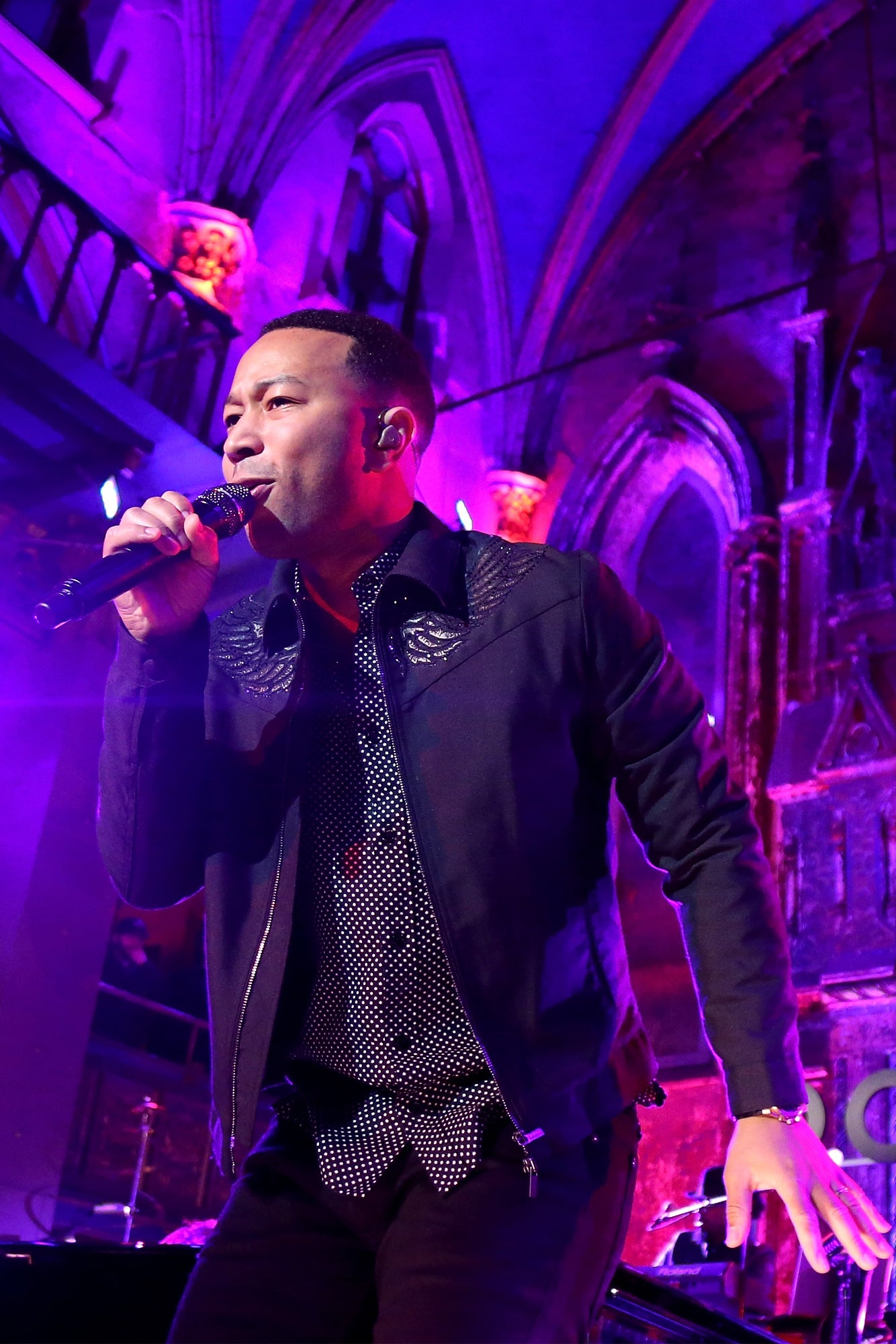 John Legend's Live Performance Of 'Surefire' Has Us Counting Down To ESSENCE Festival 2017 Already!
