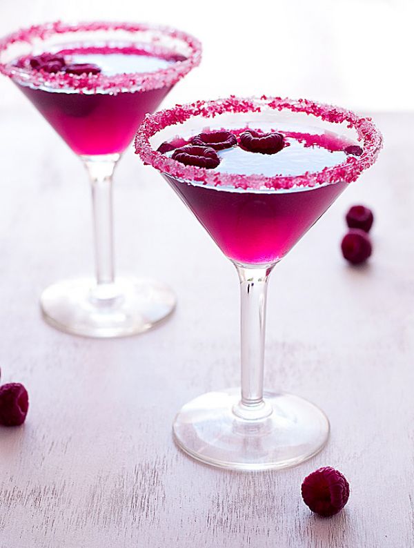 Galentine’s Day Guide: 11 Cute Cocktails For The Girlfriends In Your Life