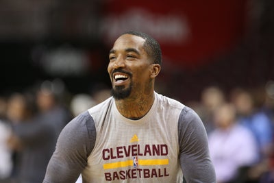 J.R. Smith Holds His Premature Baby Girl For The First Time