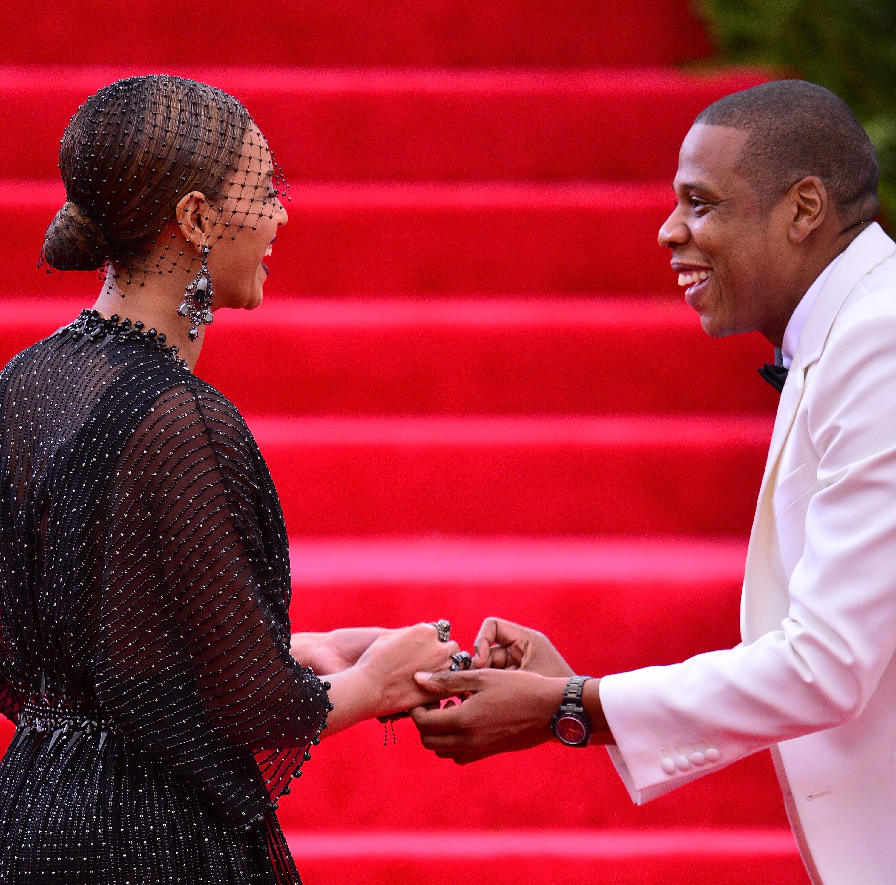 We Can't Get Enough Of The Way Jay Z Looks At Beyoncé