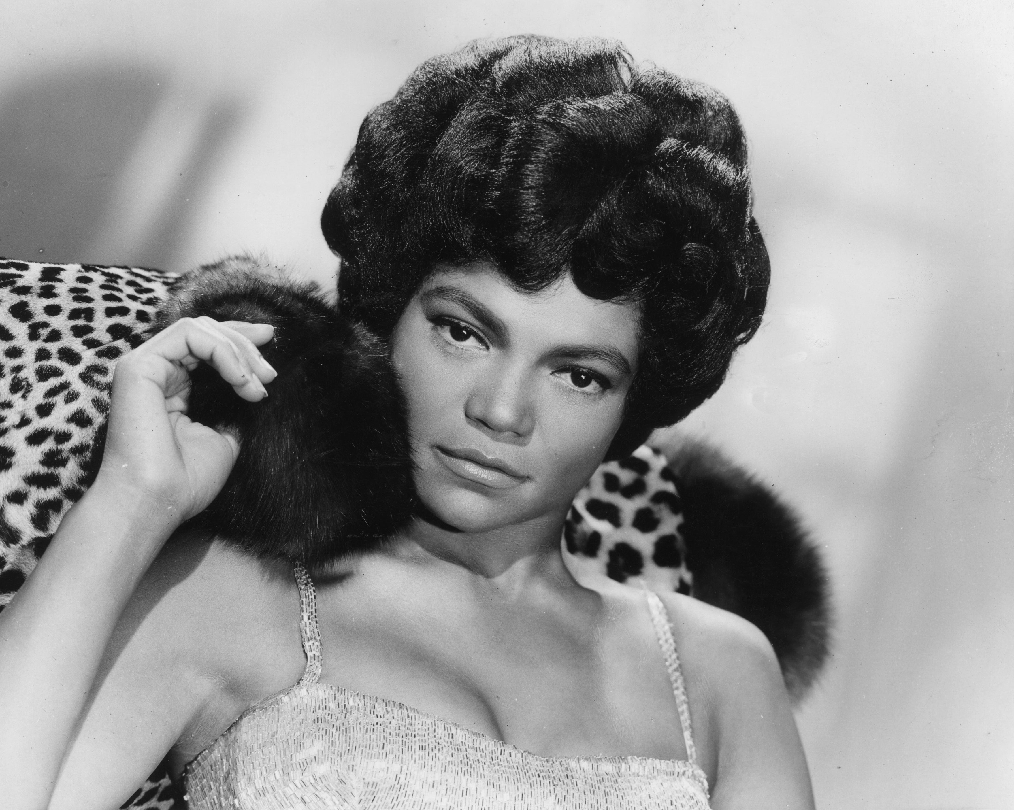 15 Celebrity Women Who Set Hair Trends In The Swingin' 60s
