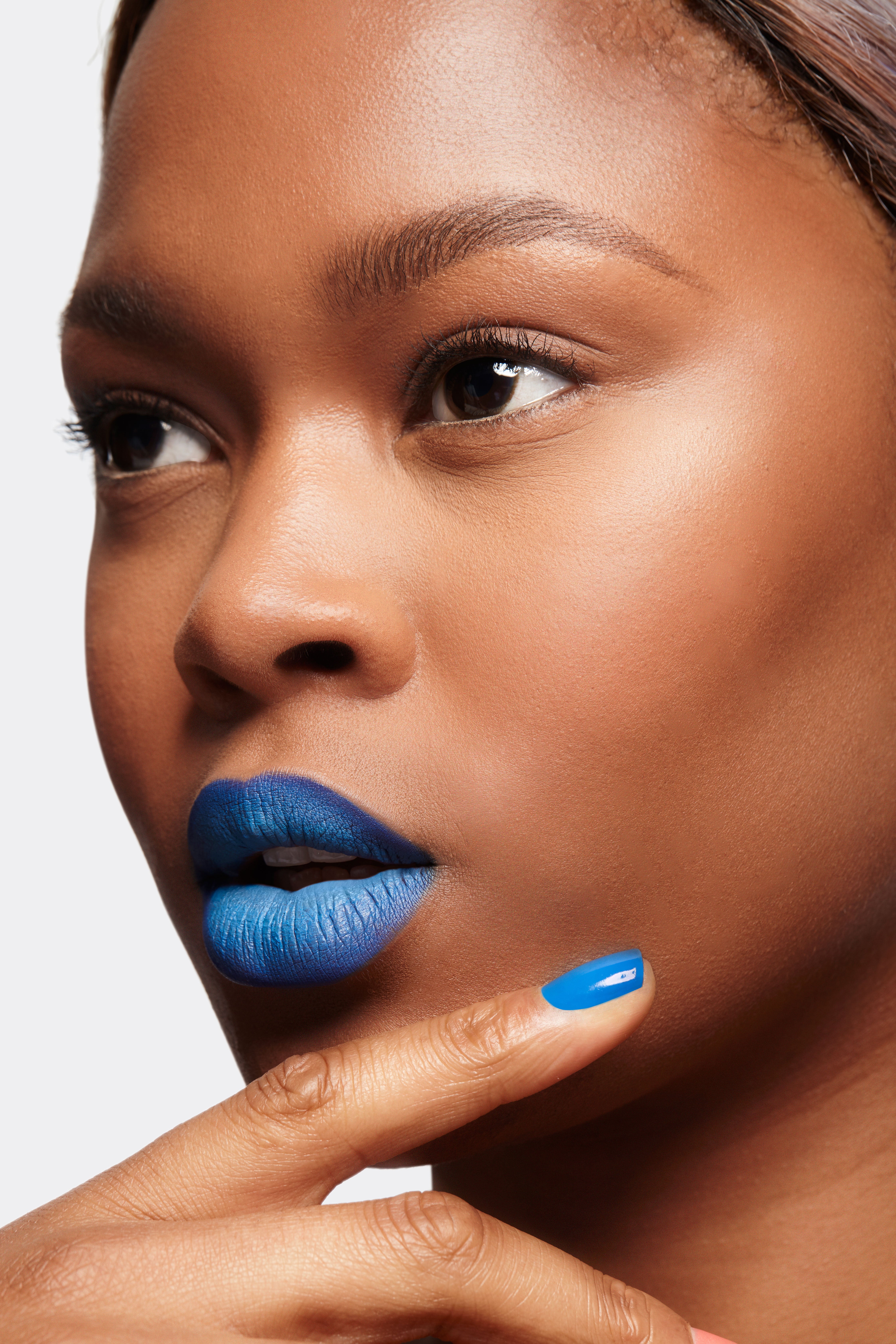 The Run Down: 4 Makeup Trends Everyone Will Be Wearing This Spring
