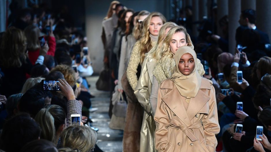 Hijab-Wearing Model Halima Aden Debuts at Milan Fashion Week