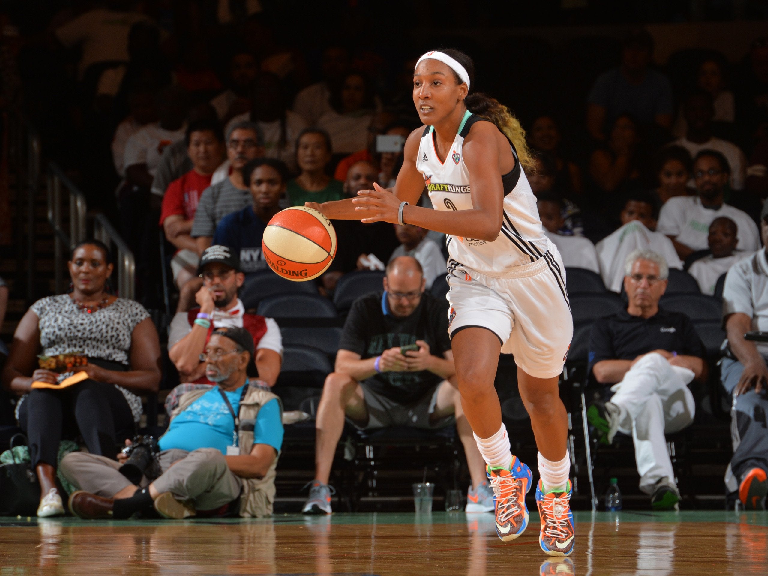 Candice Wiggins Says WNBA Is Toxic: ‘My Spirit Was Being Broken’
