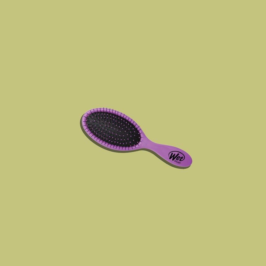 This $9 Brush Takes The Pain Out Of Detangling Wet Hair
