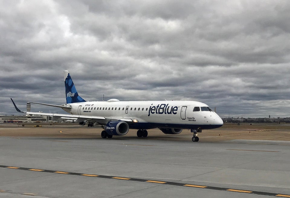 JetBlue Is Making Sure Hurricane Irma Evacuees Can Afford Their Flights