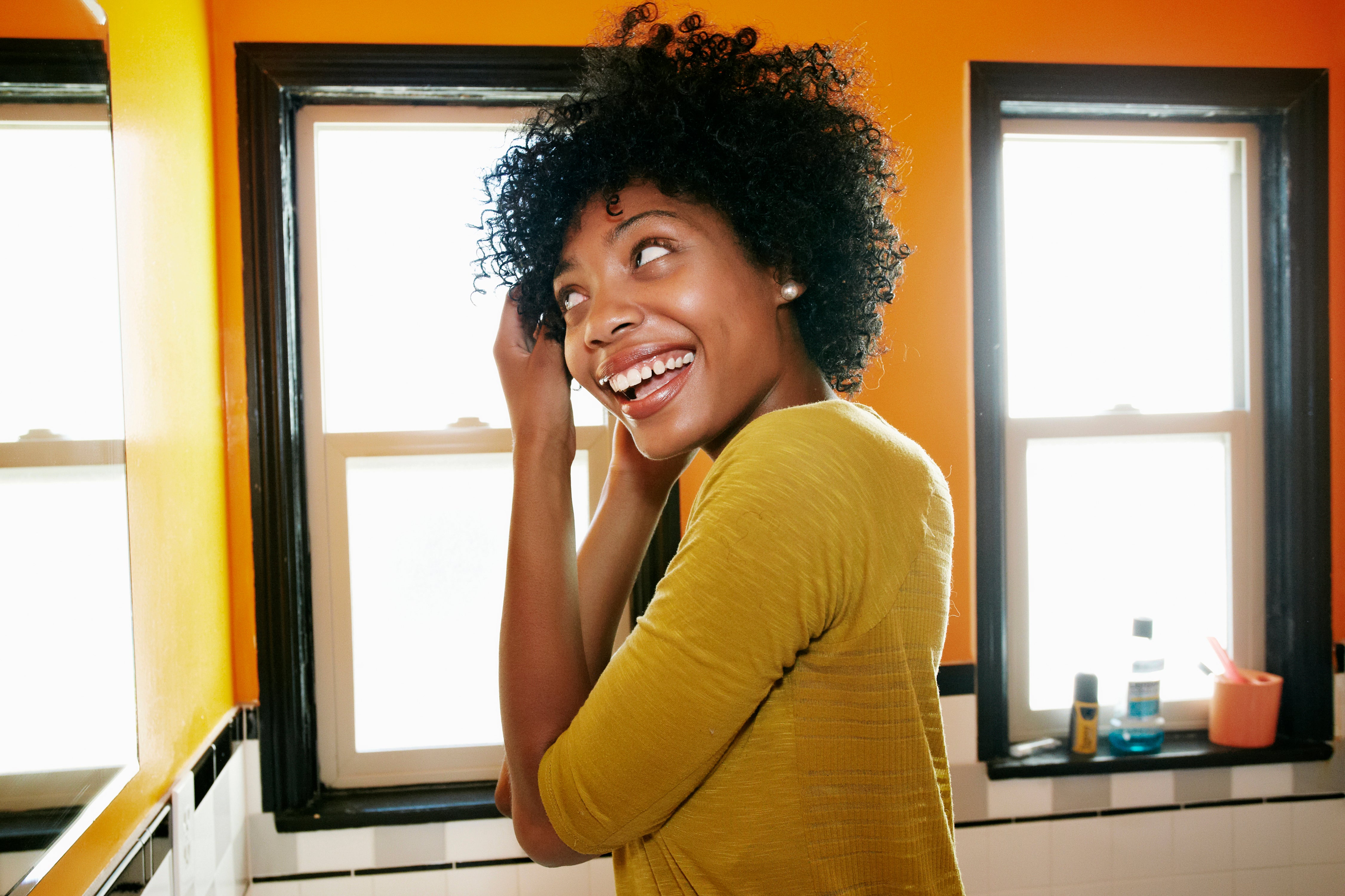 5 Things You Are Unconsciously Doing To Damage Your Hair