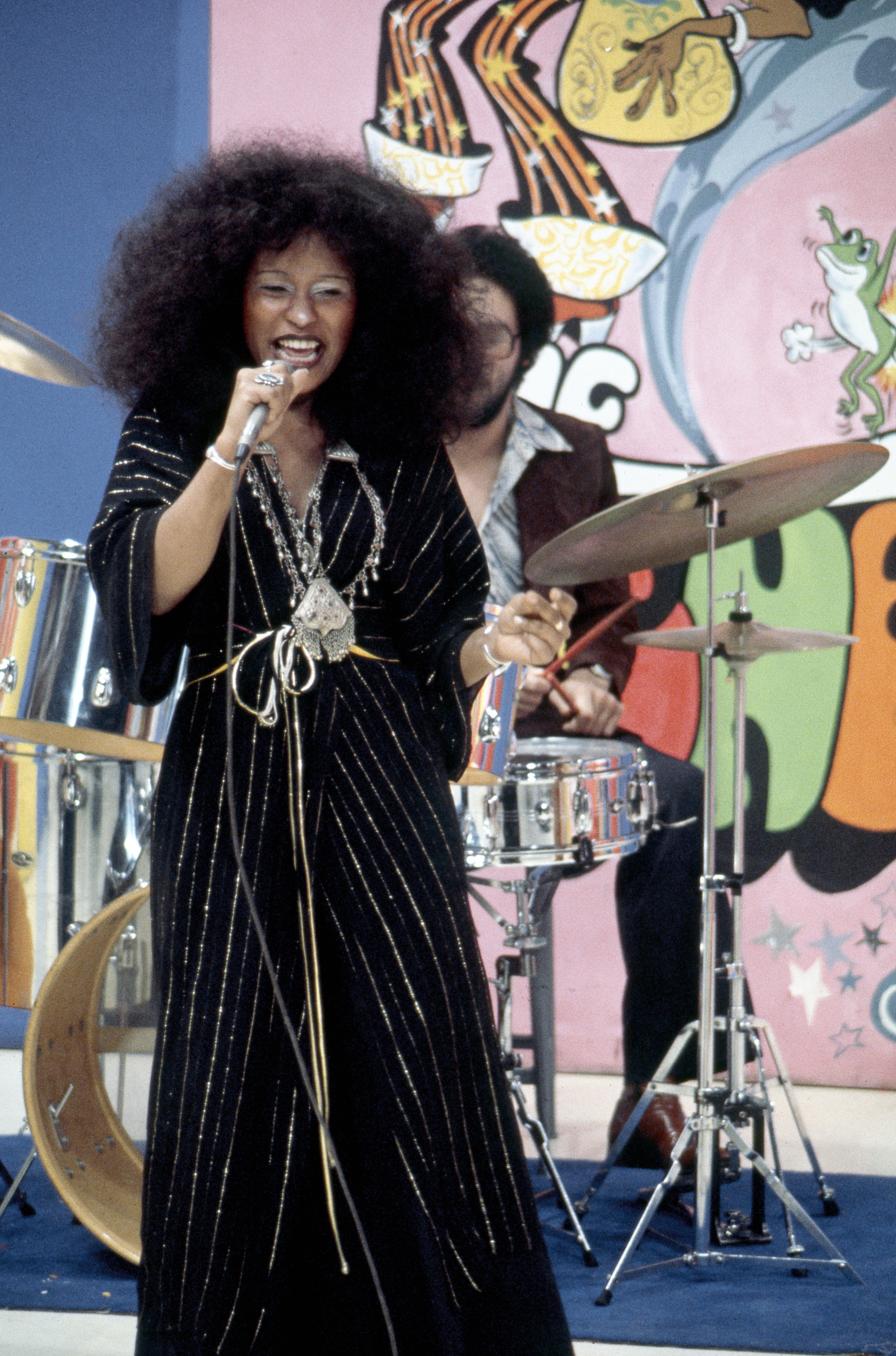 Chaka Khan's Best Throwback Style Moments
