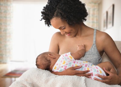 Why We Need Black Breastfeeding Week and This Hands-Free Pump To Raise Awareness And Normalize Breastfeeding