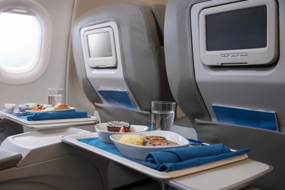 These Airlines Offer Free Meals (Not Just Snacks) On Their U.S. Flights