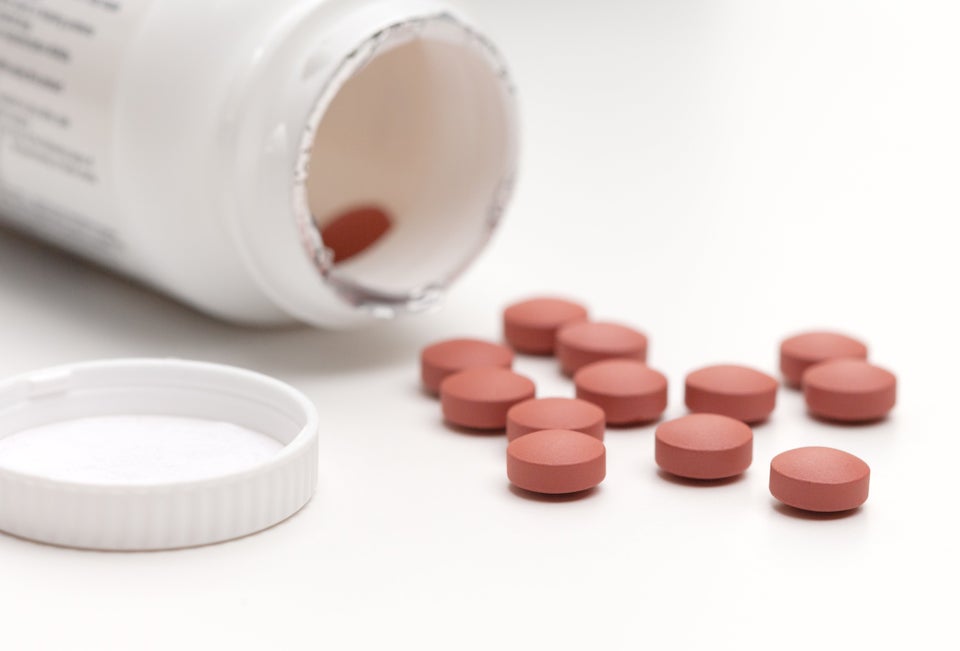 Common Pain Meds Are Linked To A Higher Risk Of Heart Problems