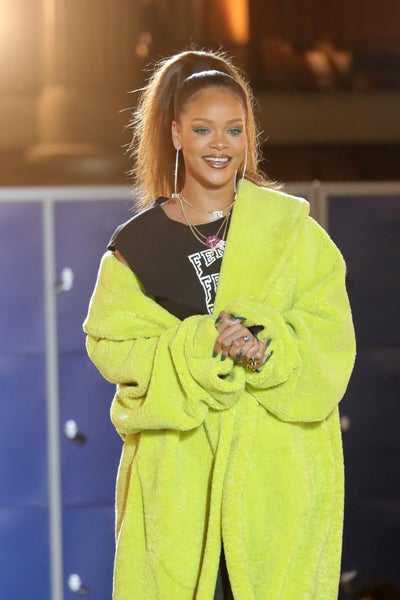 This Video Of Rihanna Turning Up In Front Of Her Grandpa Is Hilarious