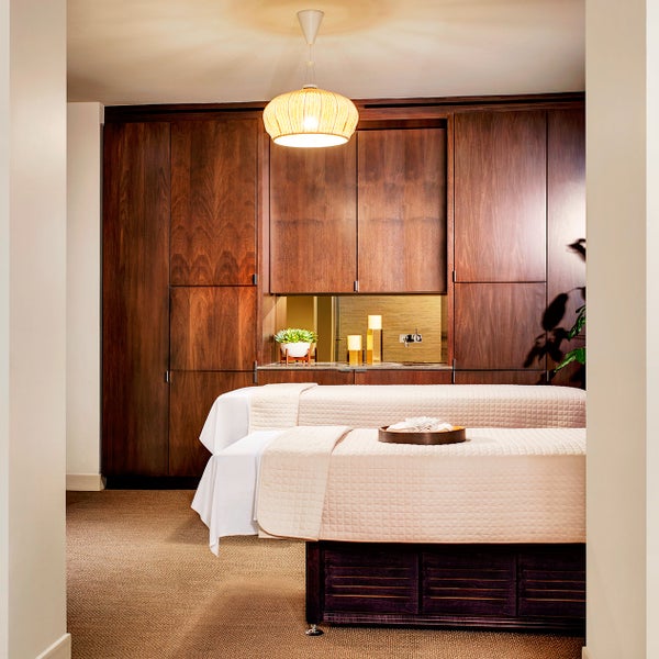 Best Vegas Spas - Essence