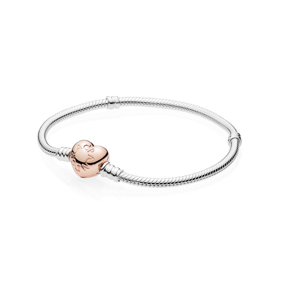 15 Jewelry Pieces Your Mom Will Love For Mother's Day
