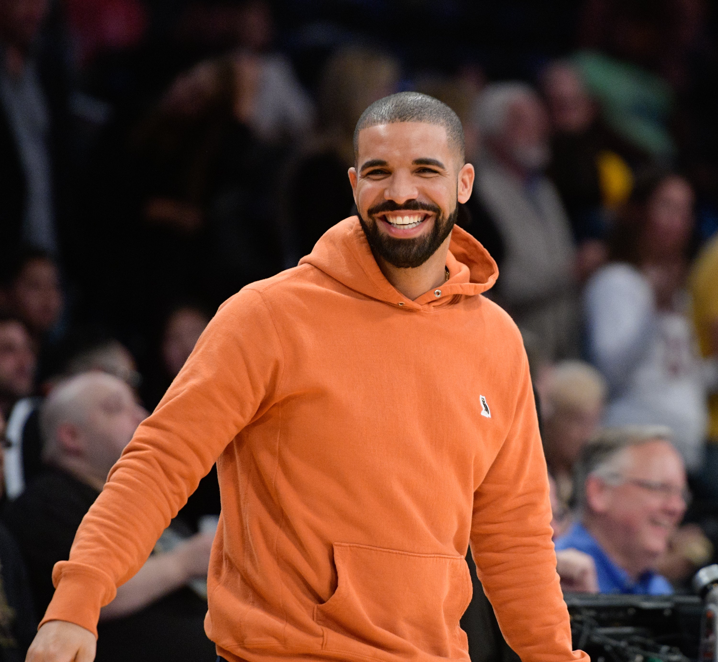 Drake Continues to Be A Nice Guy By Not Pressing Charges Against Fan Who Trespassed
