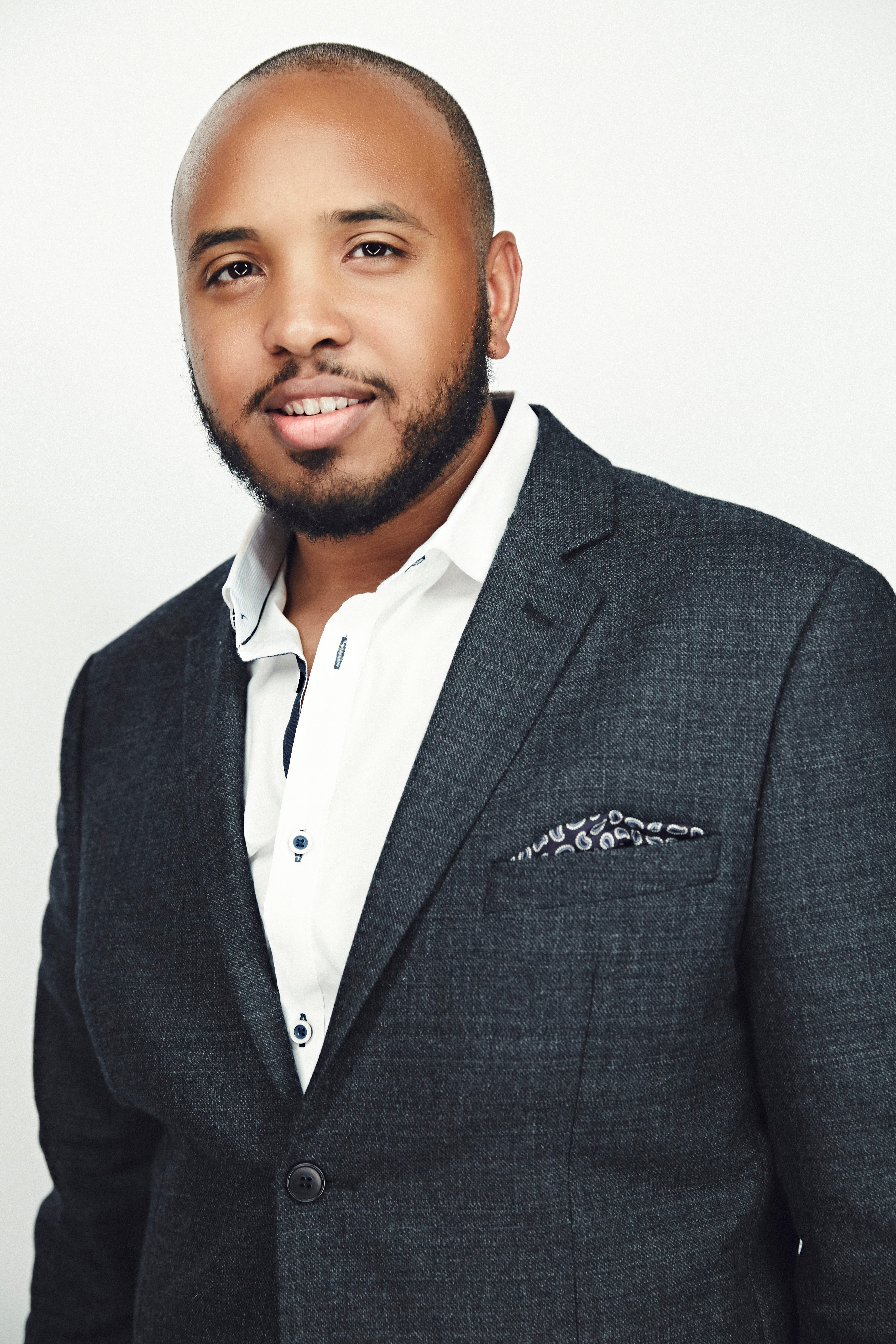 ‘Dear White People’ Creator Justin Simien Working On Evil Hair Satire ‘Bad Hair’