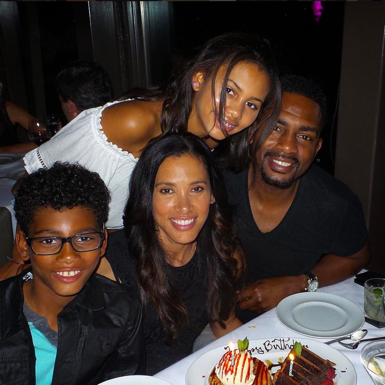 Bill Bellamy Celebrates His Birthday With Cake And Sweet Messages From His Wife and Kids
