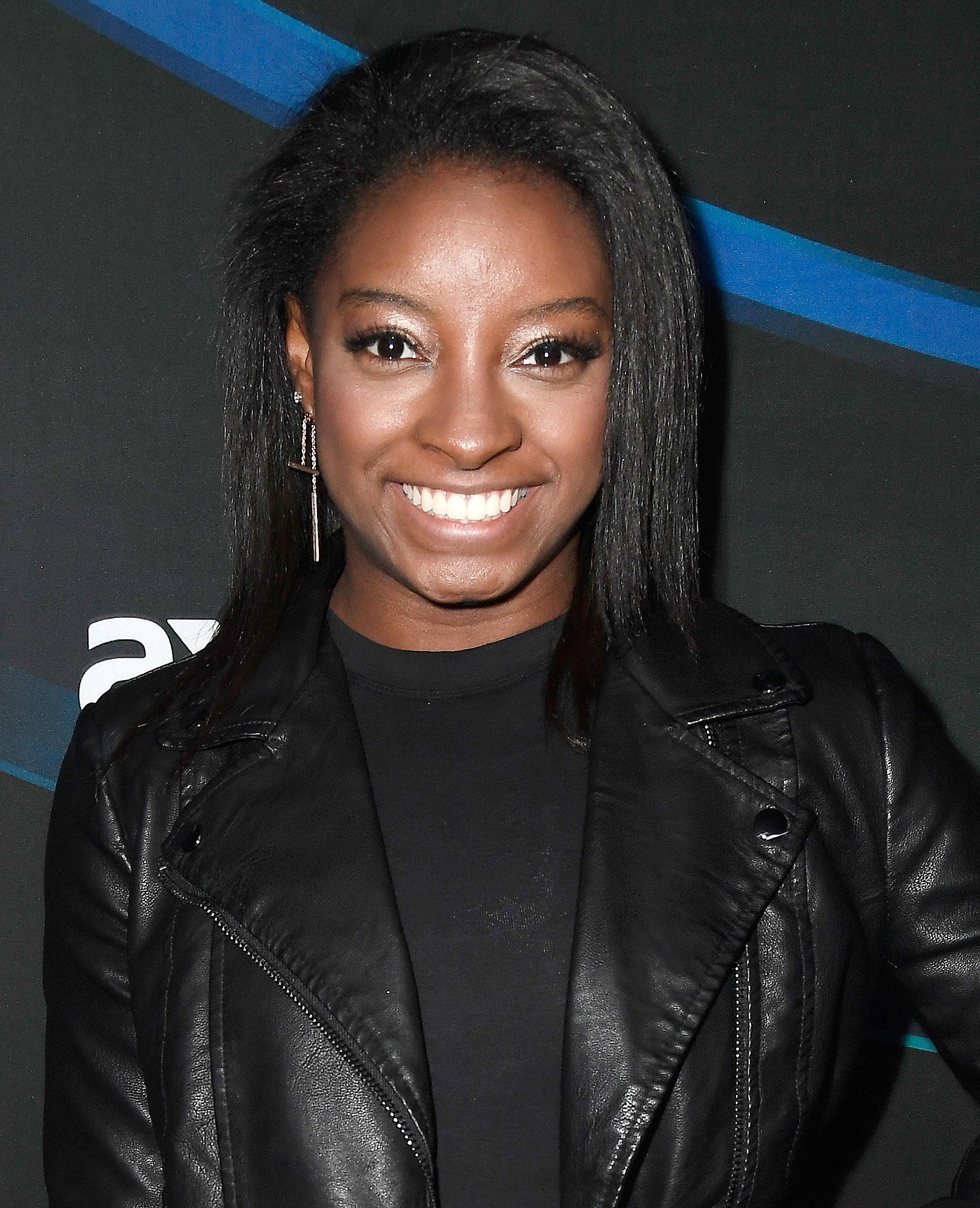 Simone Biles Reveals She's Never Had A Boyfriend — And Has Only Been On One Date!
