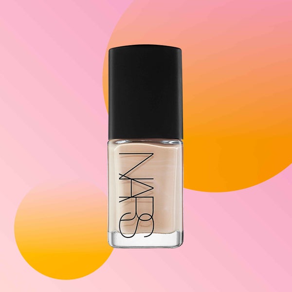 Best Lightweight Foundations Essence