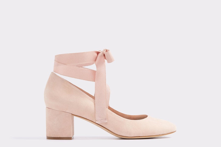 15 MustHave Shoes for Graduation Essence