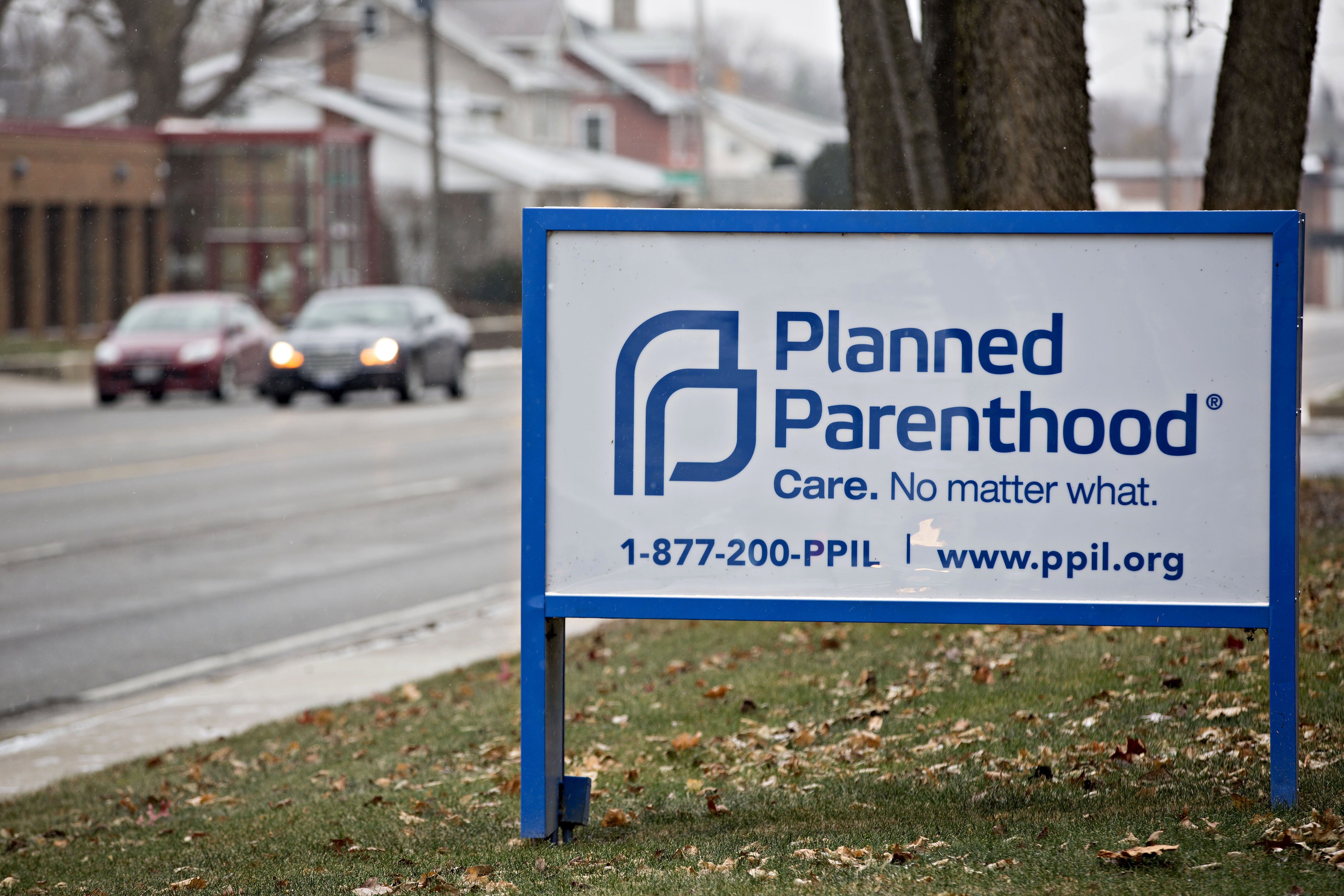 Senate GOP Bill Reveals Plans To Defund Planned Parenthood For A Year
 
