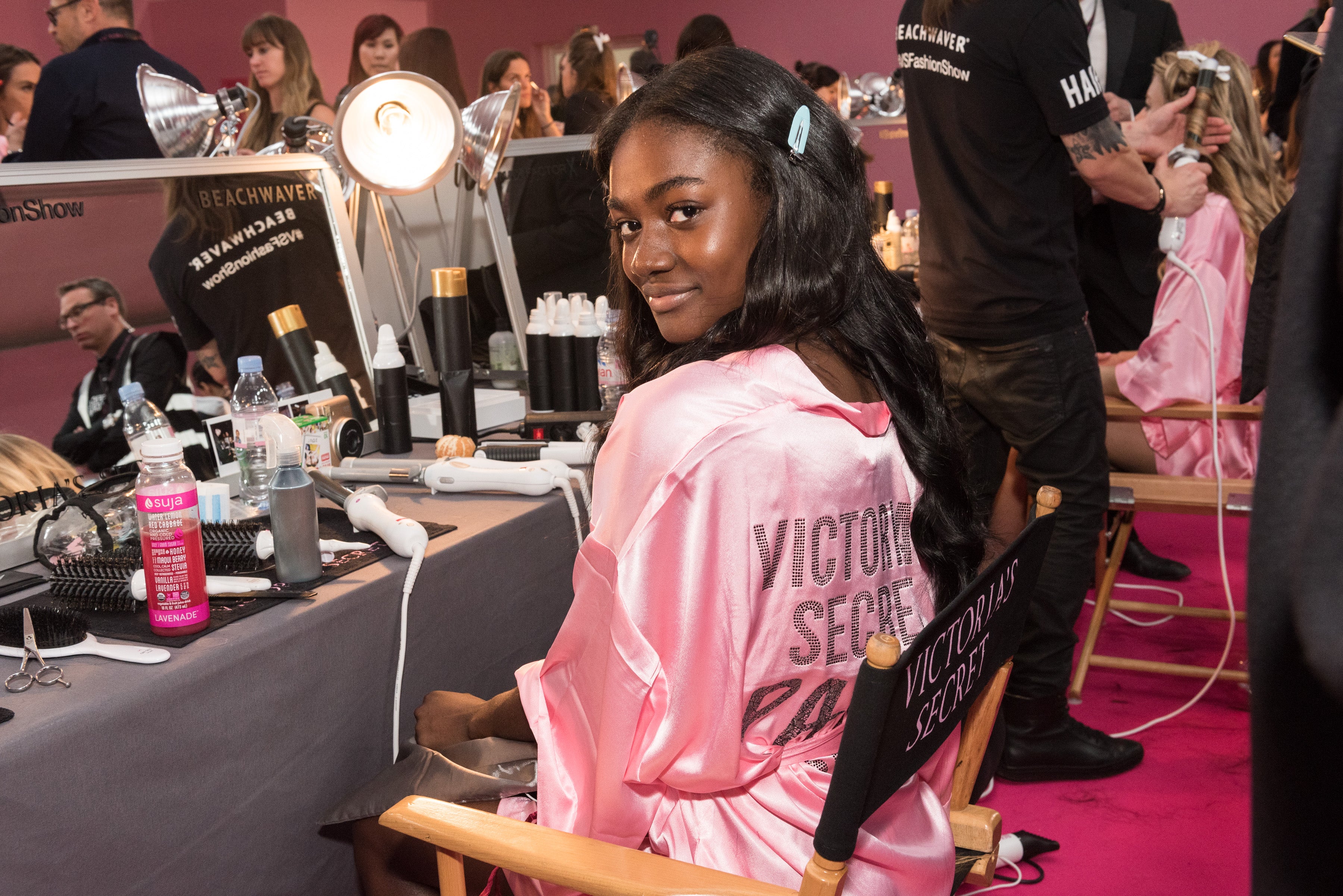 Twitter Calls Out Victoria's Secret For This Black Model's Hairdo