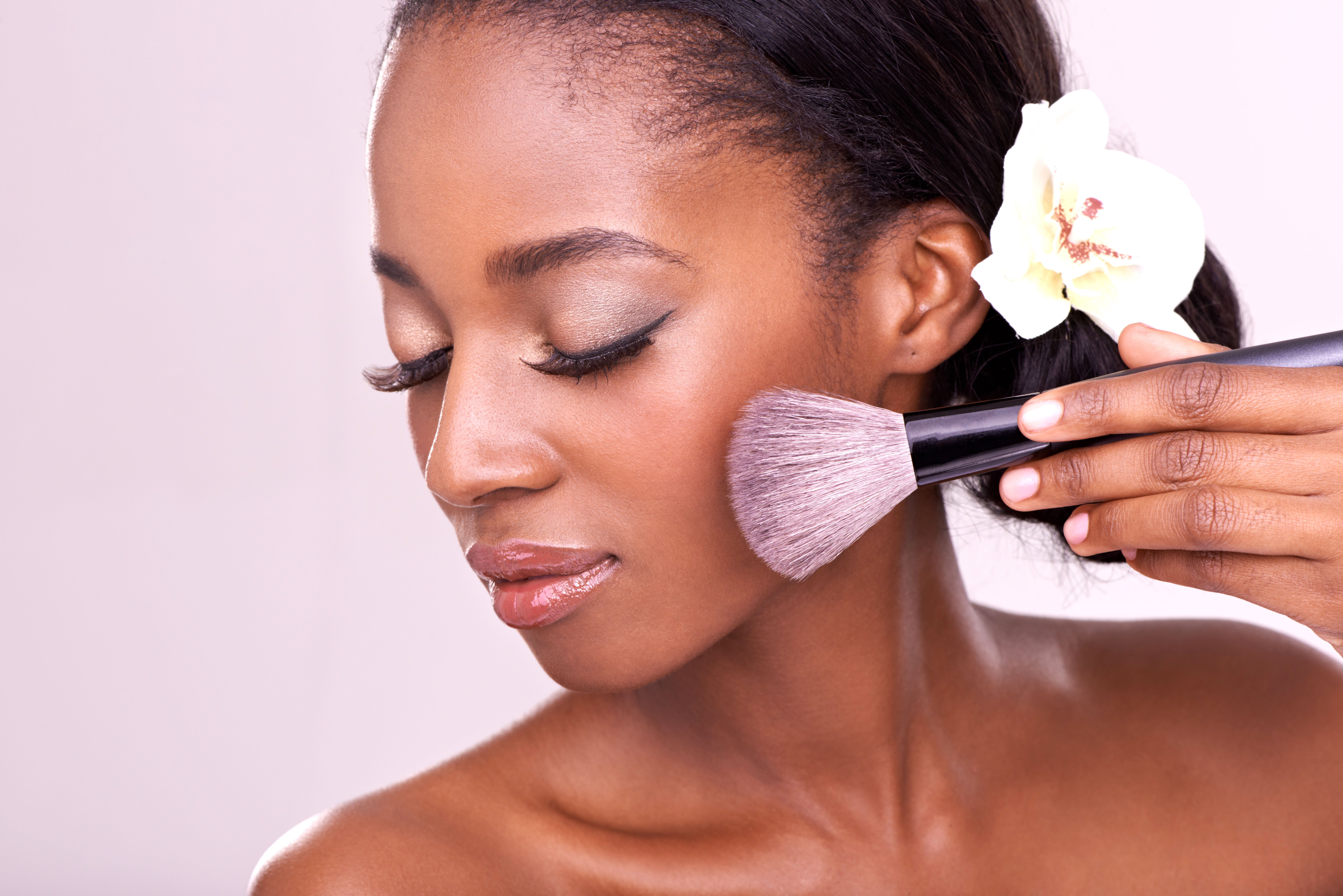 This Is How Much A Wedding Makeup Artist Should Cost
