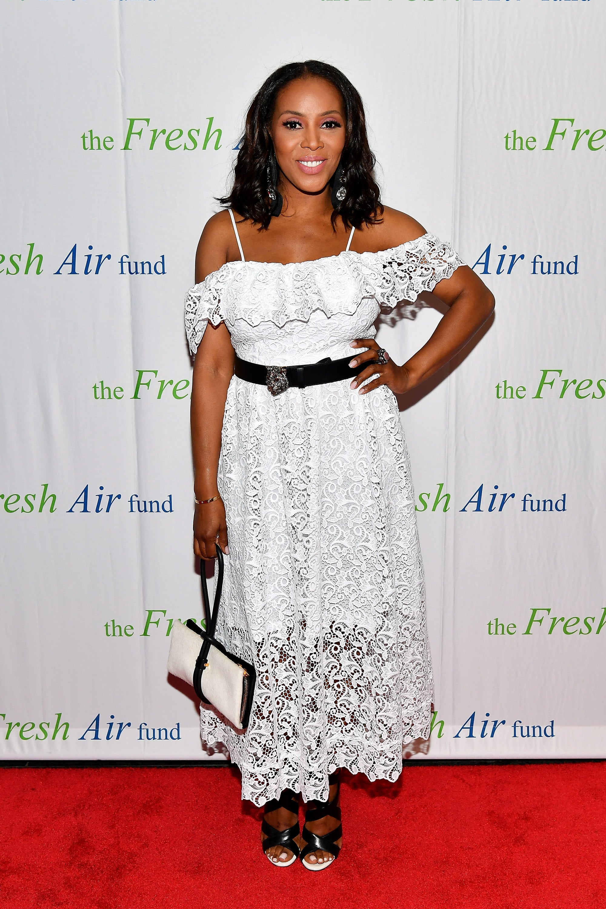 Yara Shahidi, Kevin Hart, Niecy Nash and More Celebs Out and About
