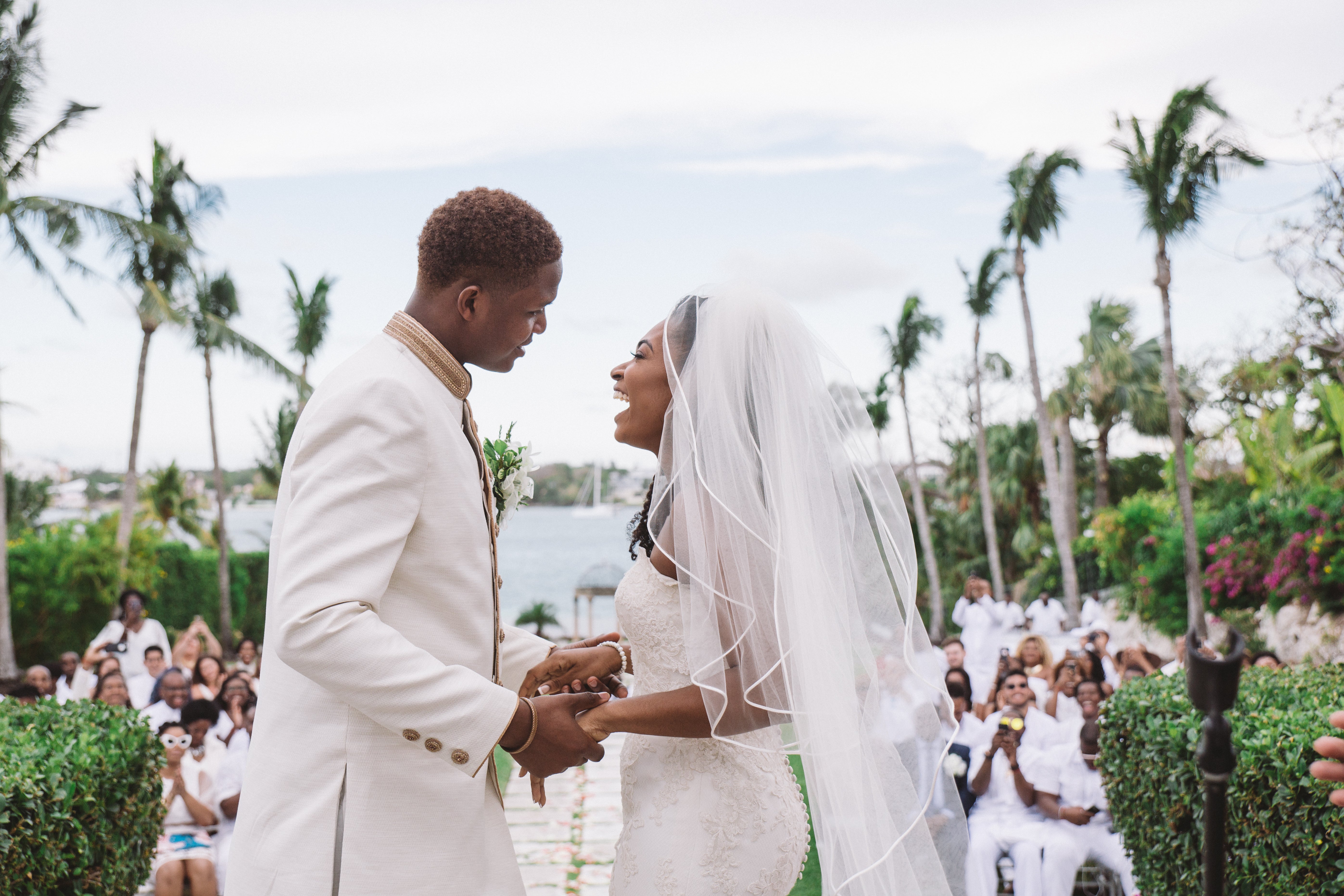 Bridal Bliss: Quinnton and Ariel's Bahamas Wedding Photos Are Gorgeous
