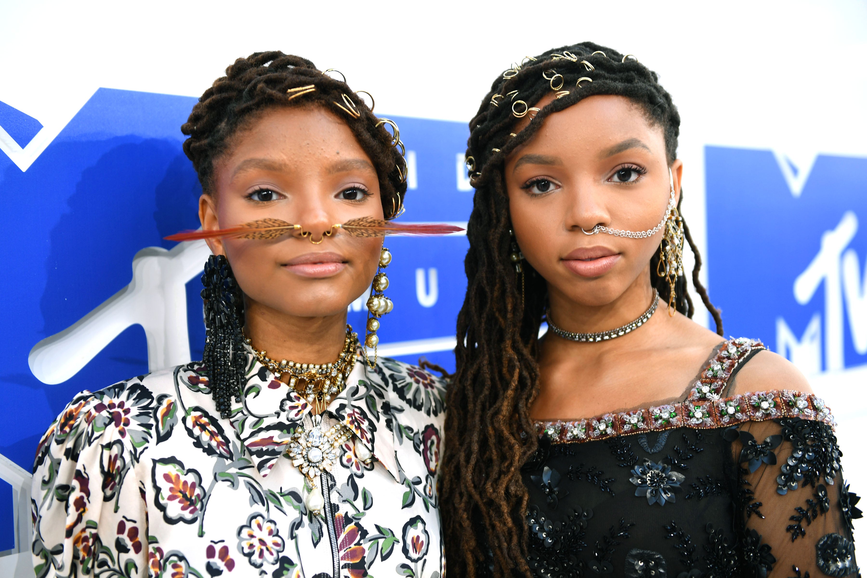 Proof That Chloe & Halle Are Beauty Icons In The Making
