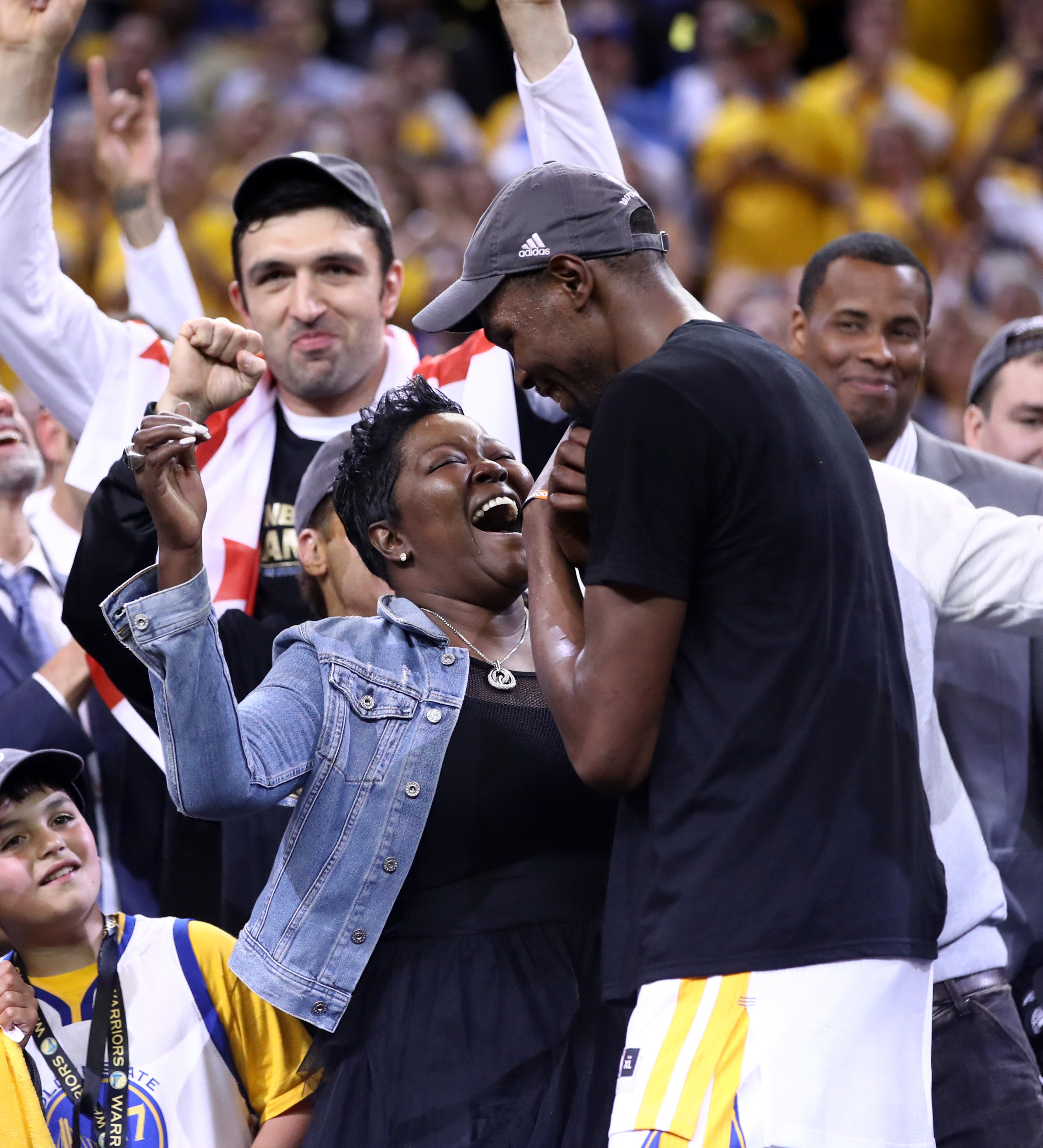 Riley Curry And Kevin Durant's Mom Were The Real MVPs Of The NBA Finals
