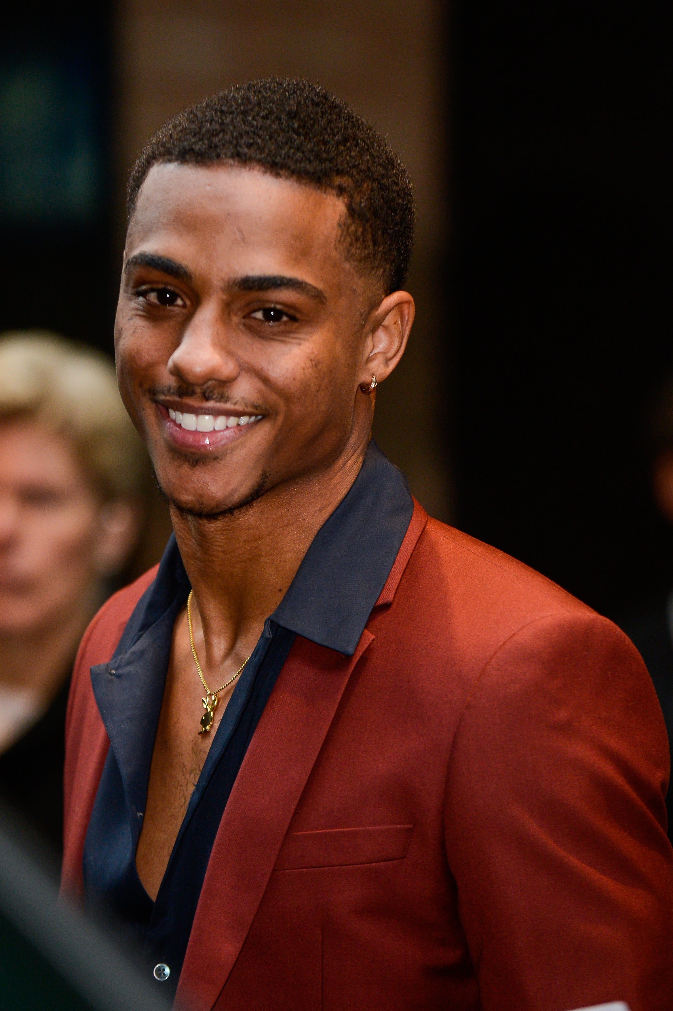 Keith Powers Apologizes To Fans After Questioning If Men Can Be Bisexual 
