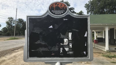 Students Flood Positive Messages Over Vandalized Emmett Till Mississippi Landmark 