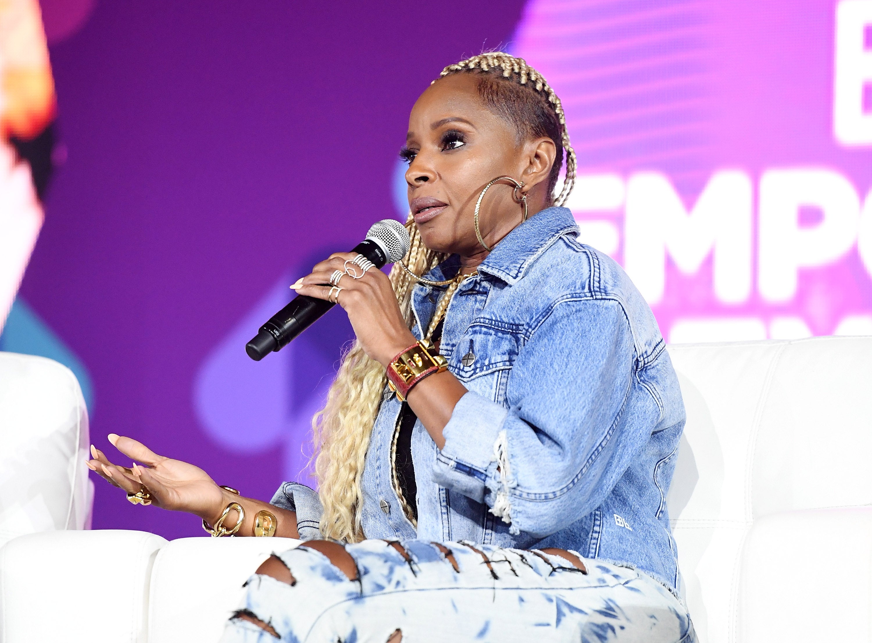 Mary J. Blige On Her Divorce From Kendu Isaacs: 'It's Been Hell'
