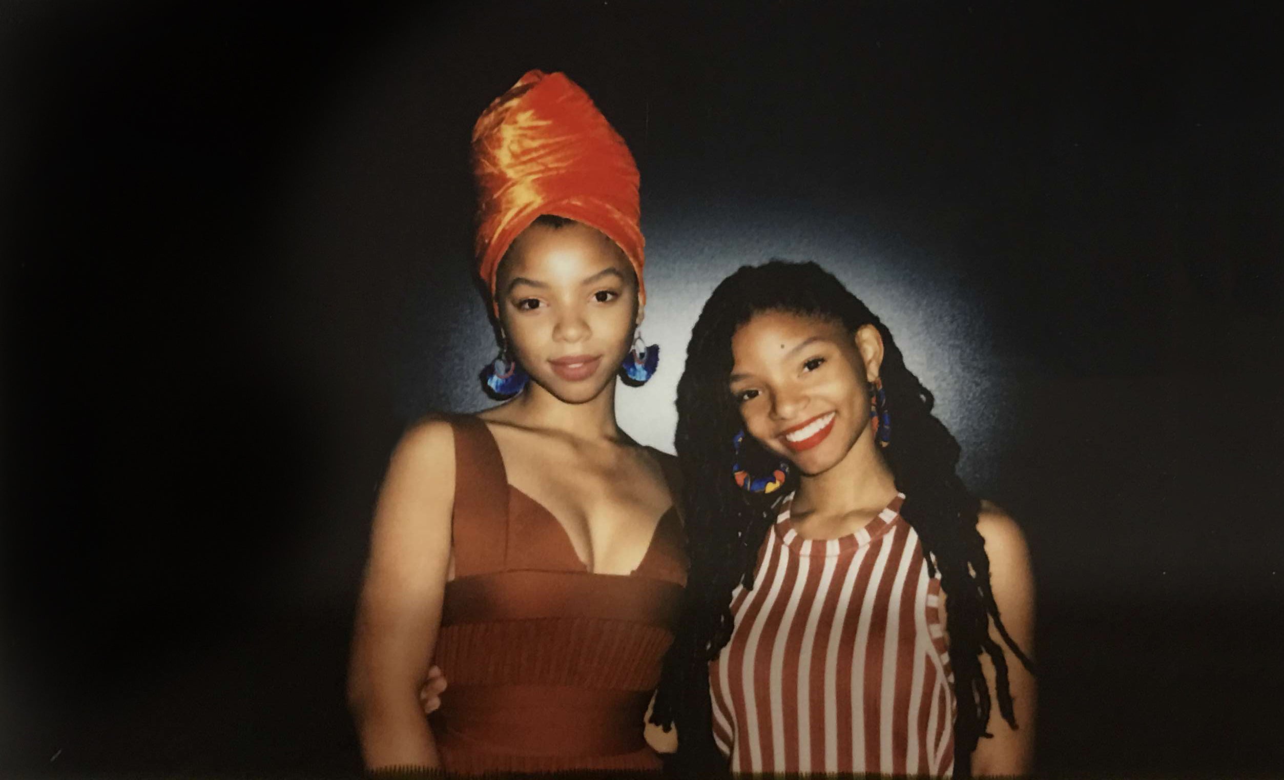 Chloe & Halle Are Headwrap Goals At ESSENCE Fest 2017
