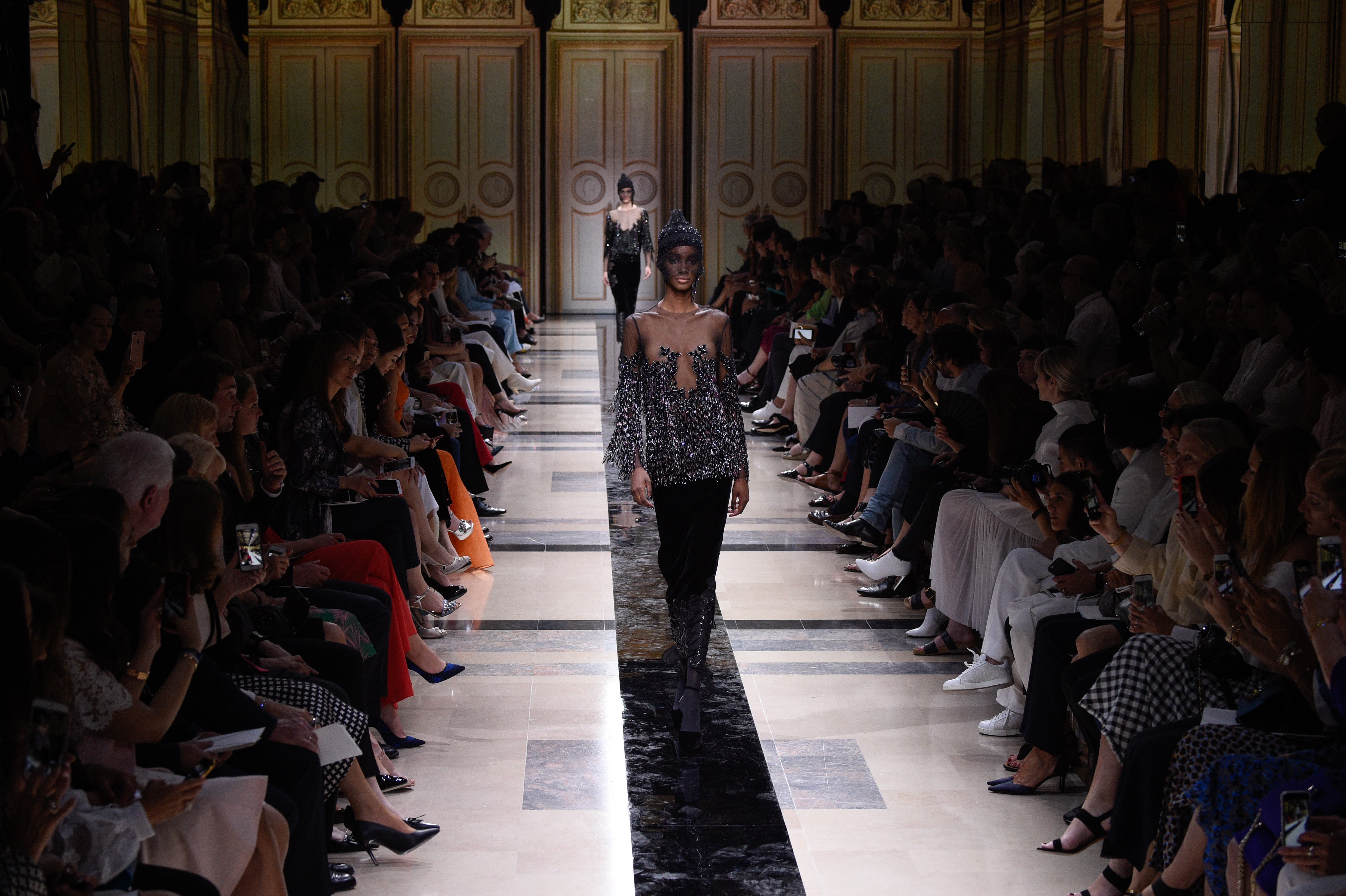 Models Wore Doobies Under Their Couture Hats On The Armani Prive Runway
