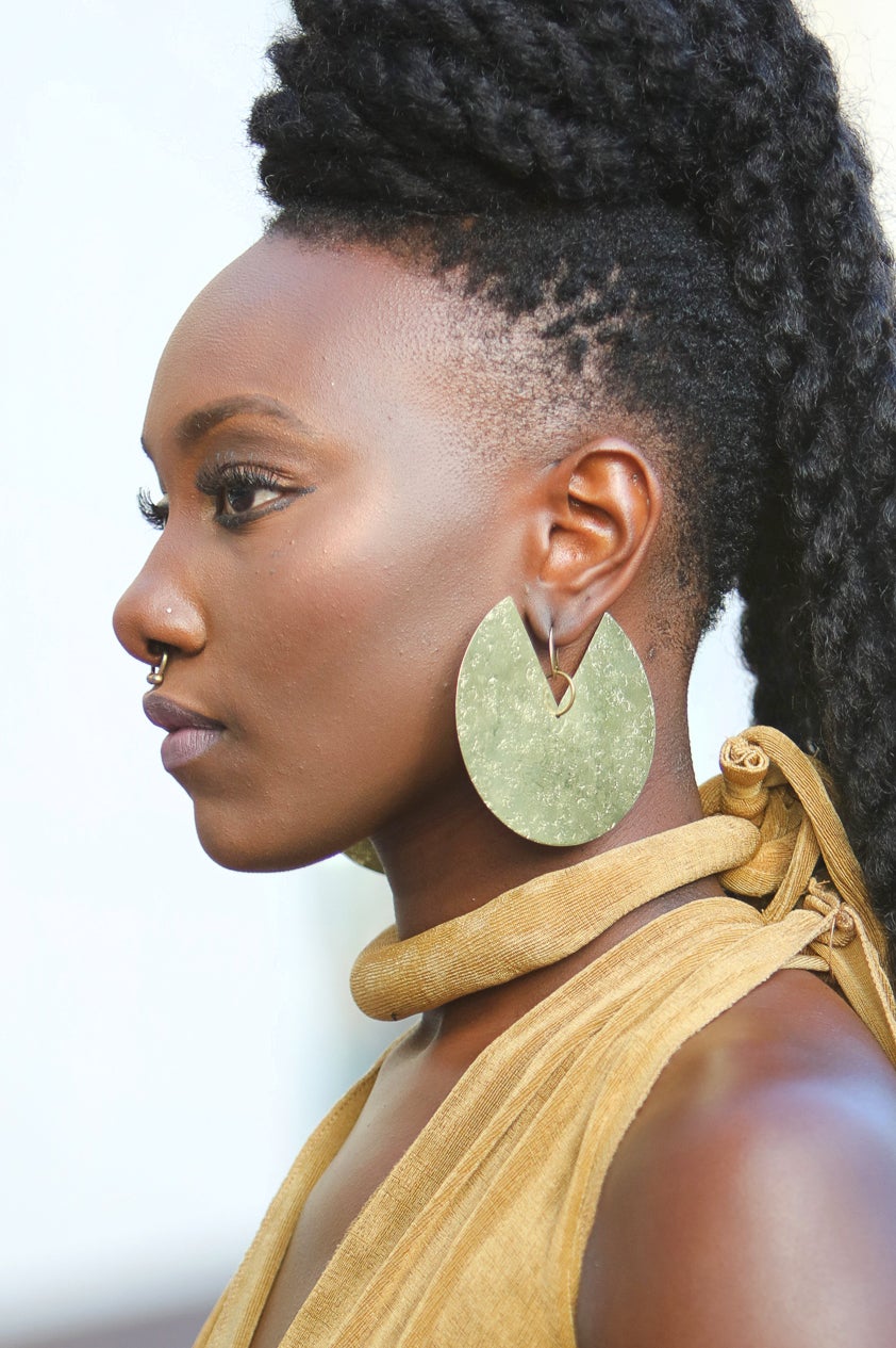 The Most Captivating Street Style Accessories From ESSENCE Festival 2017
