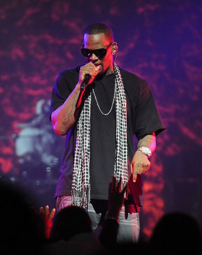 Over 10,000 People Have Signed A Petition To Get R. Kelly Dropped From Sony
