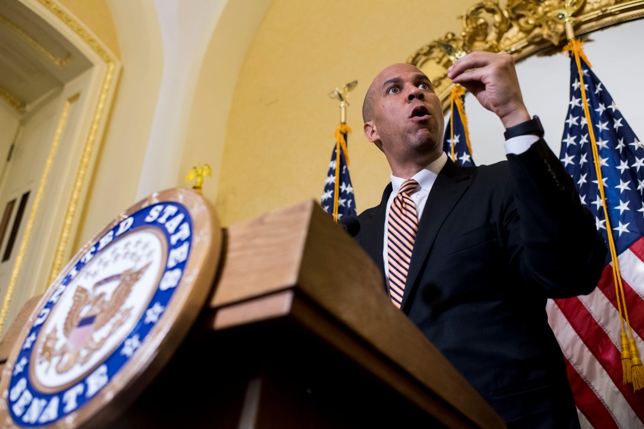 Cory Booker Announces 2020 Presidential Bid On The First Day Of ...