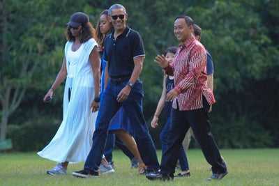 14 Photos Of Obama Post-Presidency That Prove He’s Living His Best Life