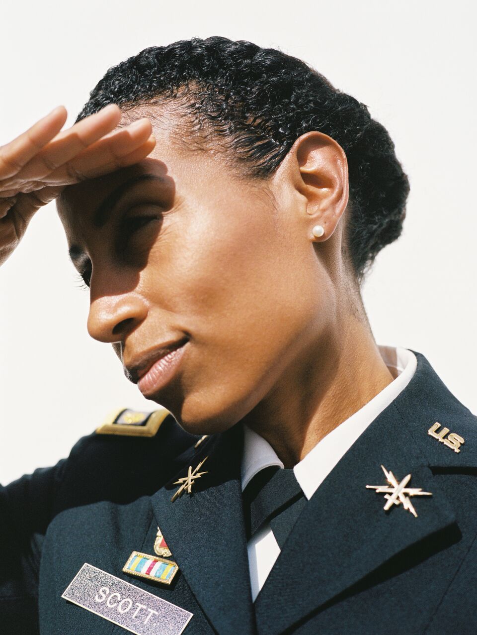see the servicewomen wearing their natural hair - essence