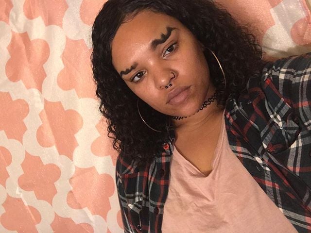 Squiggle Brows Are officially a 'Thing', See the Best Inspo the Internet Has to Offer 
