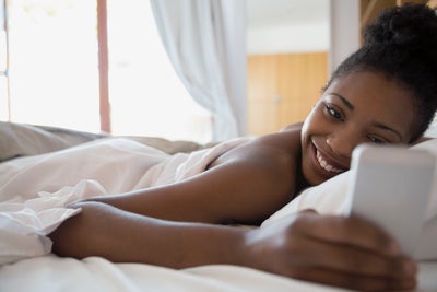 Sexting Really Can Make Your Relationship Hotter—Here’s the Right Way to Do It
