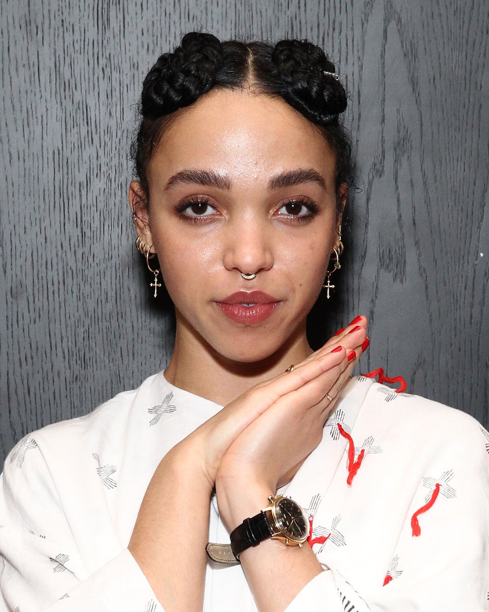 FKA Twigs Asked Twitter ‘How Do Braids Make You Feel?’ and The Answers Are Amazing