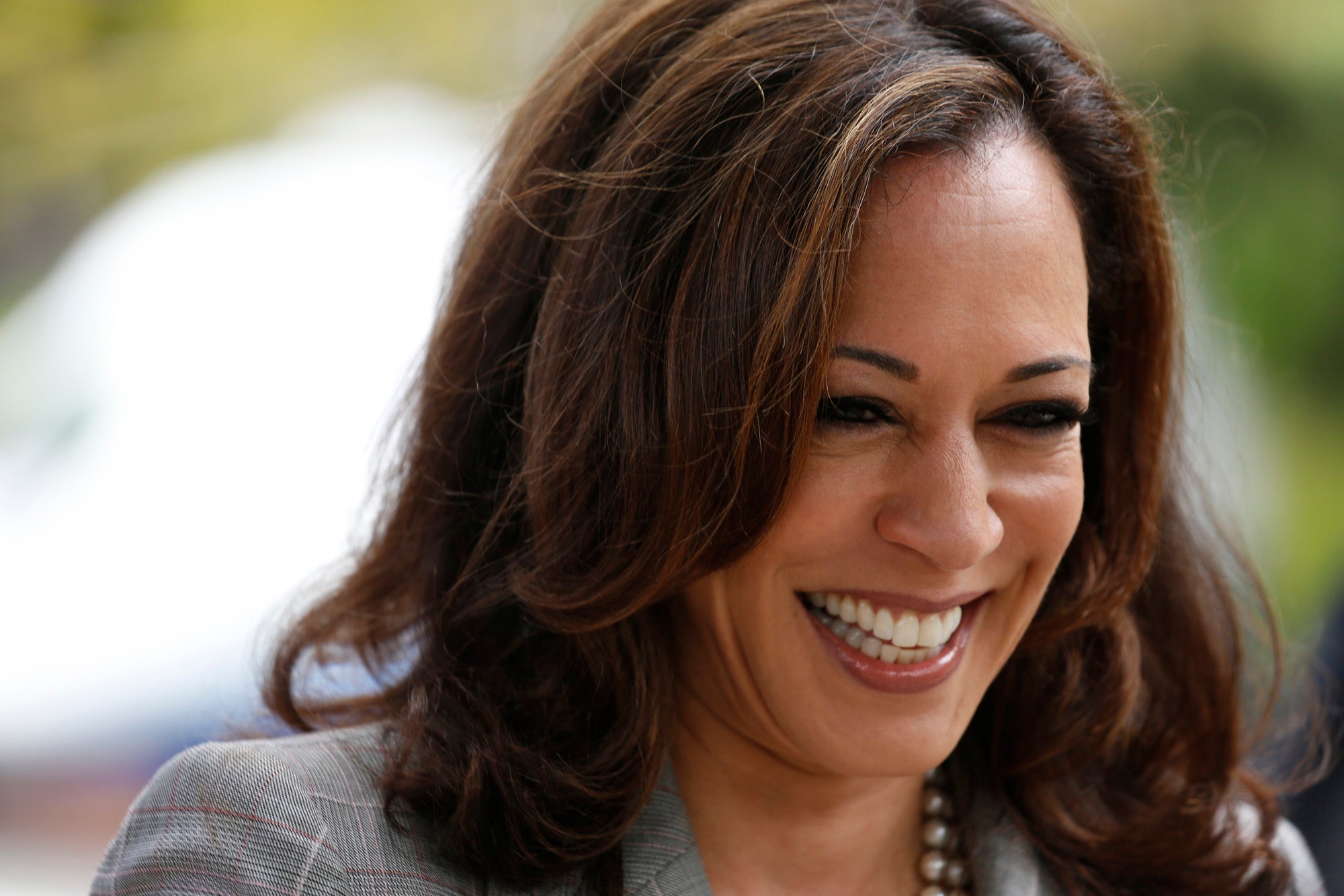 #KamalaHarris2020: Senator's Campaign Announces She Raised $1.5 Million Within 24 Hours Of Announcing Presidential Run