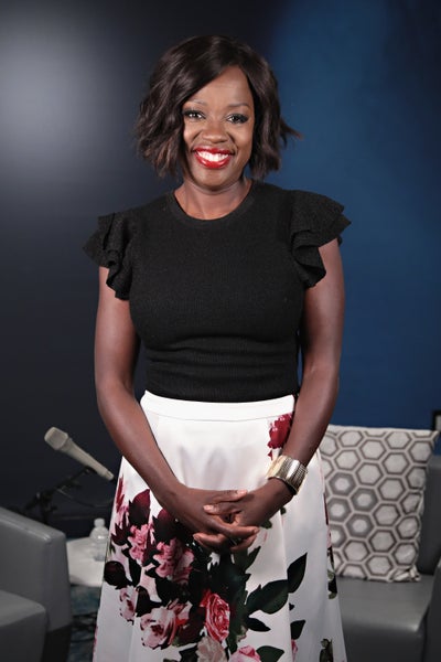 Viola Davis And Larry Wilmore Set To Produce TV Comedy ‘Black Don’t Crack’