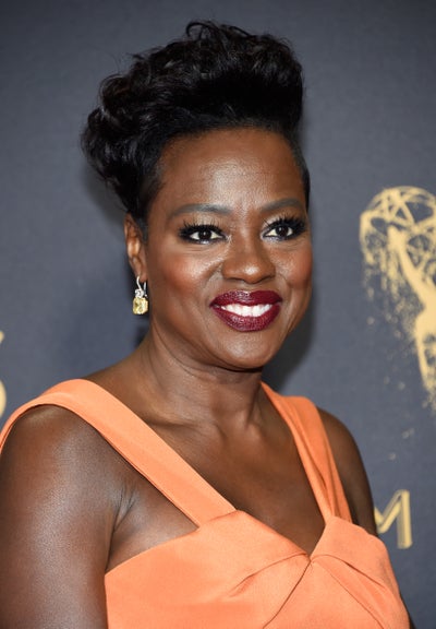 Here’s A Closer Look At All The Major Beauty Moments On The Emmys Red Carpet